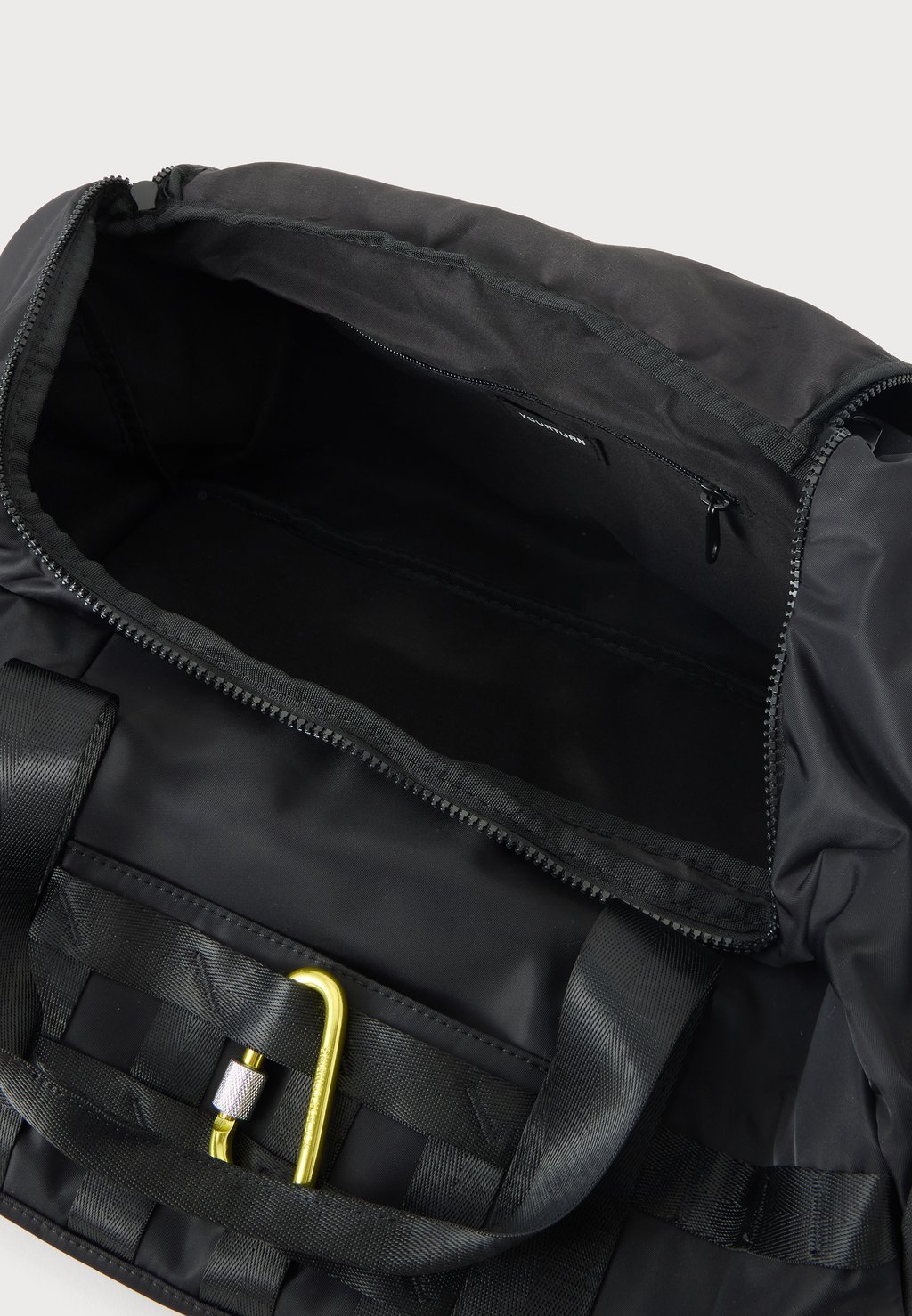 Unisex travel bag - black