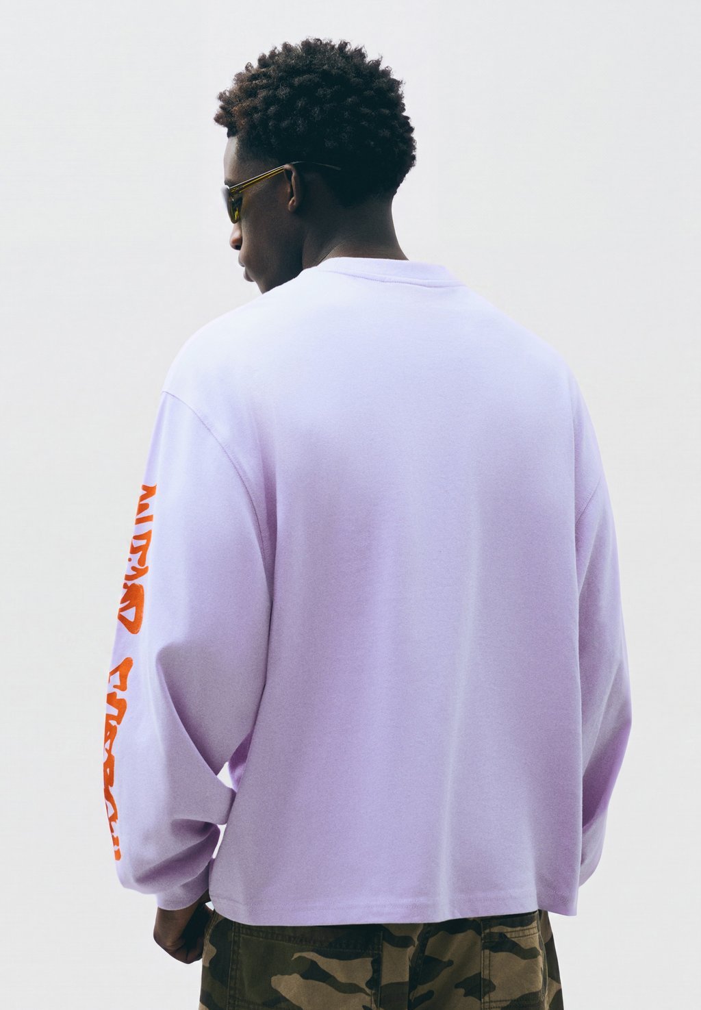 Long-sleeve top with graffiti graphic - purple