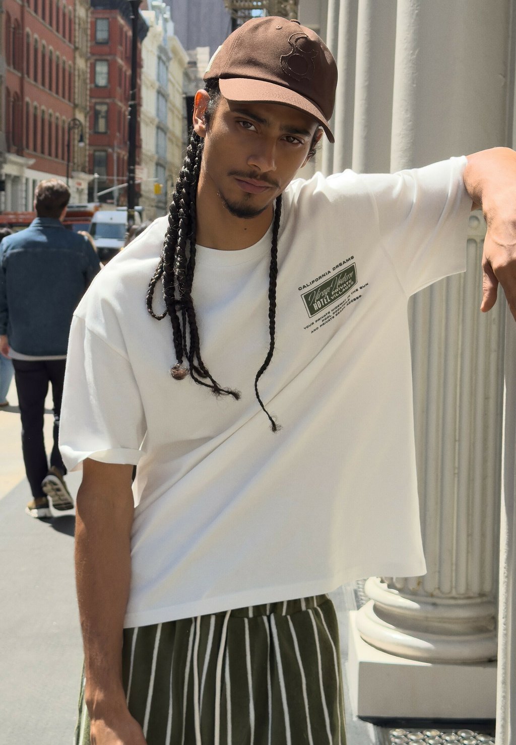 Printed T-shirt with Californian graphic - white