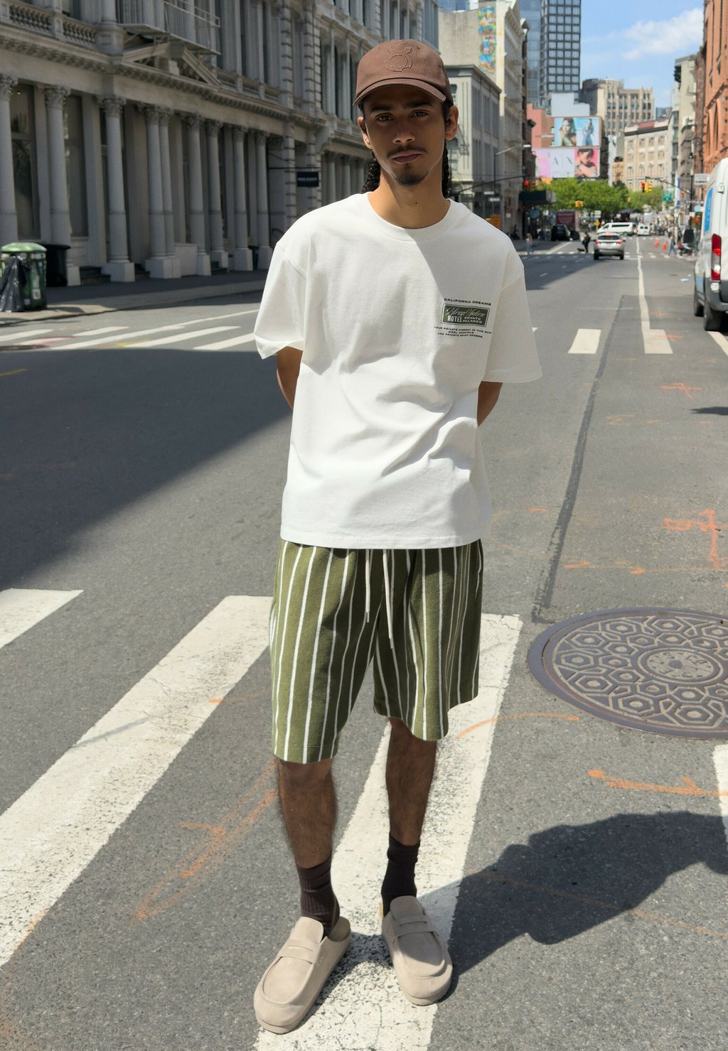 Printed T-shirt with Californian graphic - white