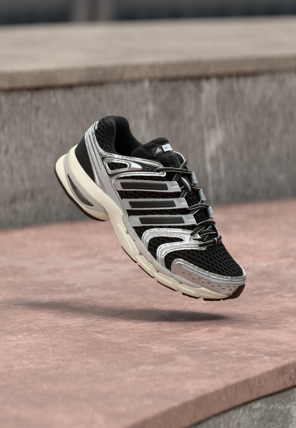 Unisex retro running low-top trainers - core black/silver-coloured metallic/grey one