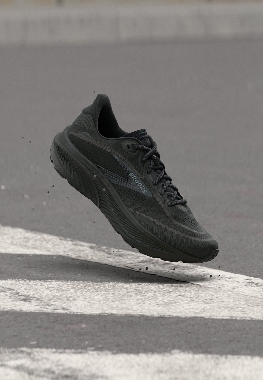 Neutral road running shoes - black ebony