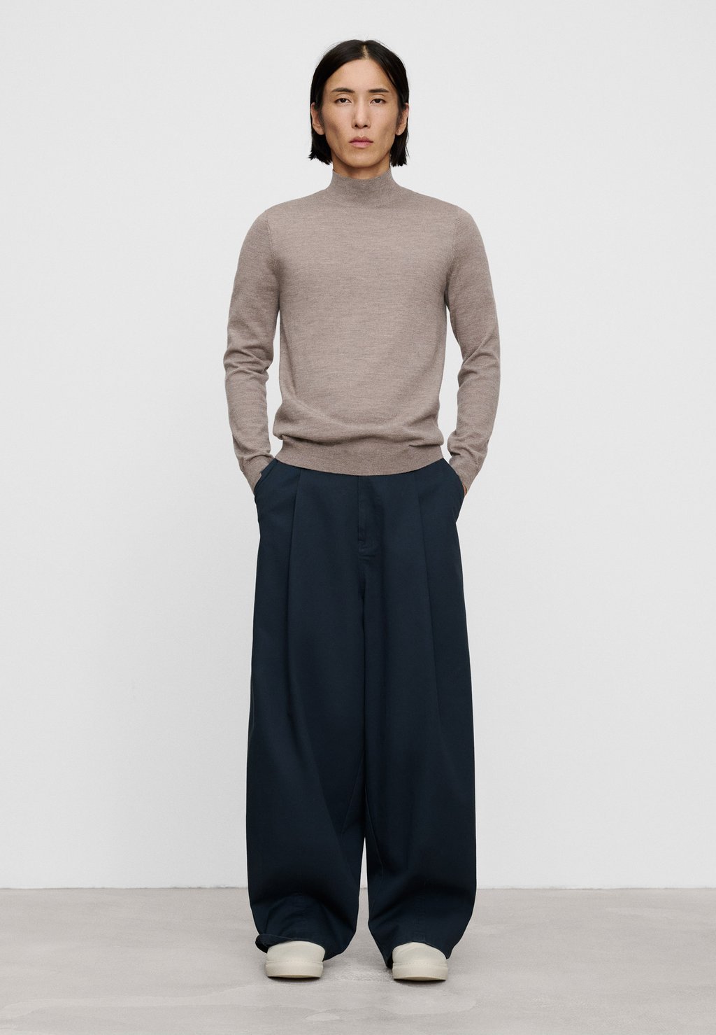 Jumper - taupe