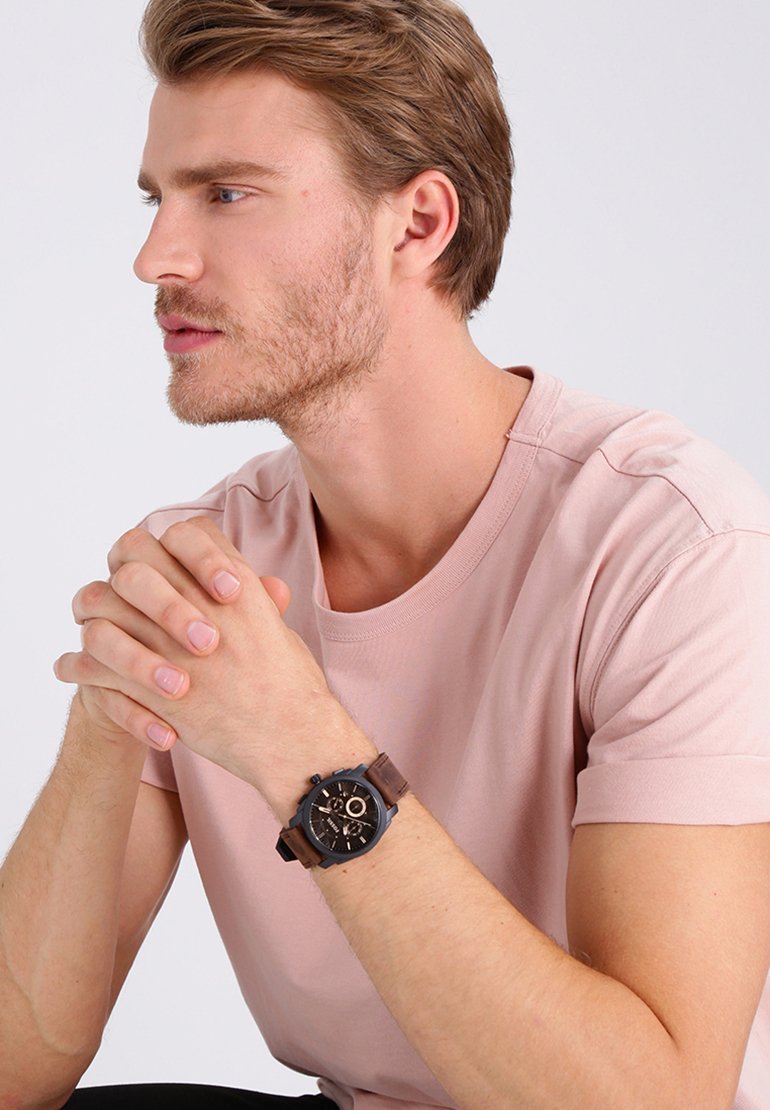 Chronograph watch - dark brown