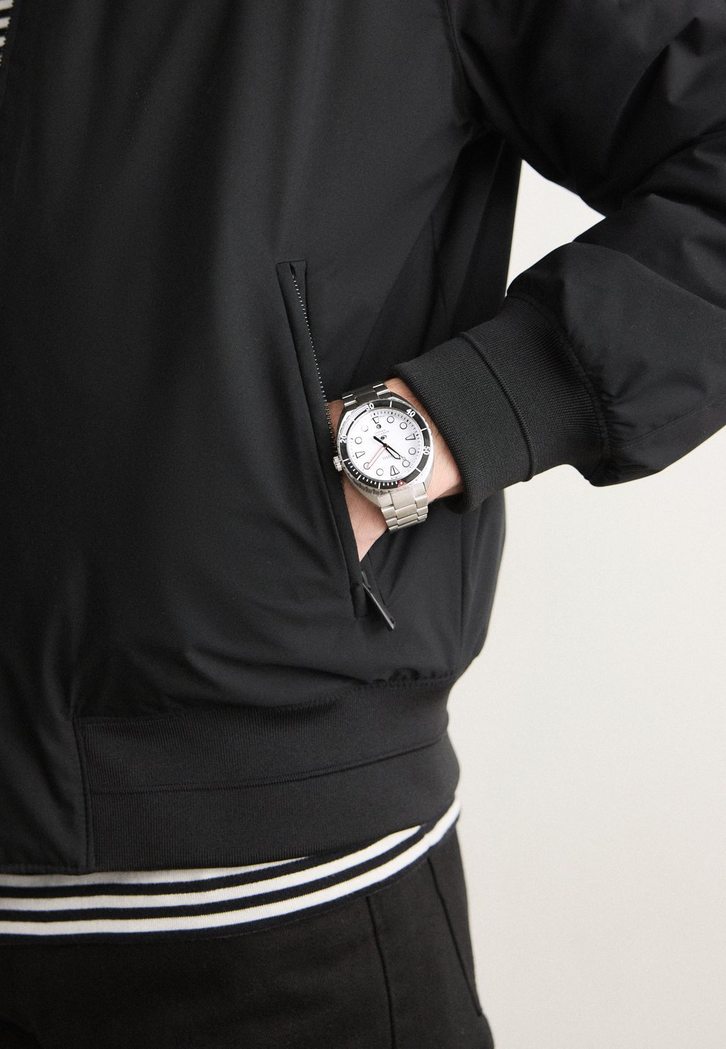 Watch - silver-coloured