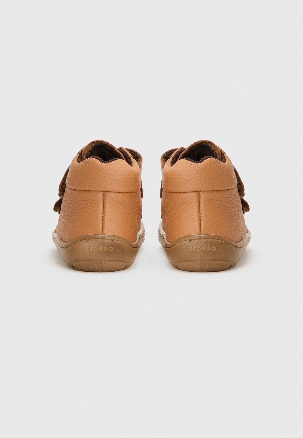 Unisex autumn barefoot high-top trainers - cognac