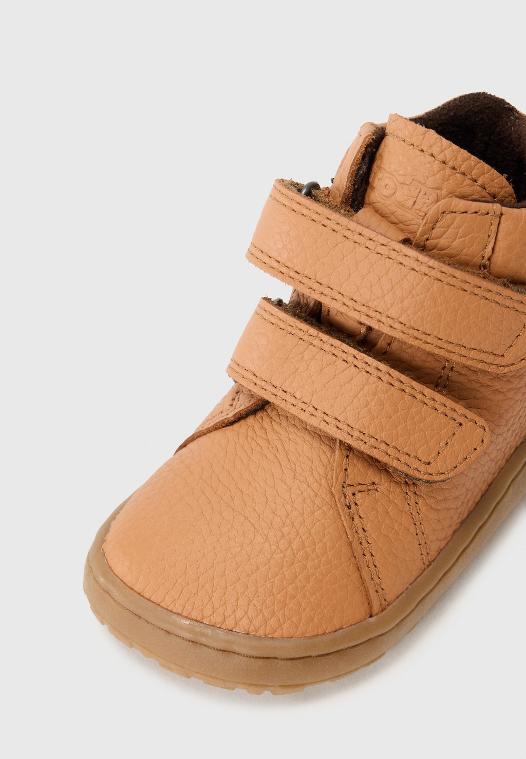 Unisex autumn barefoot high-top trainers - cognac