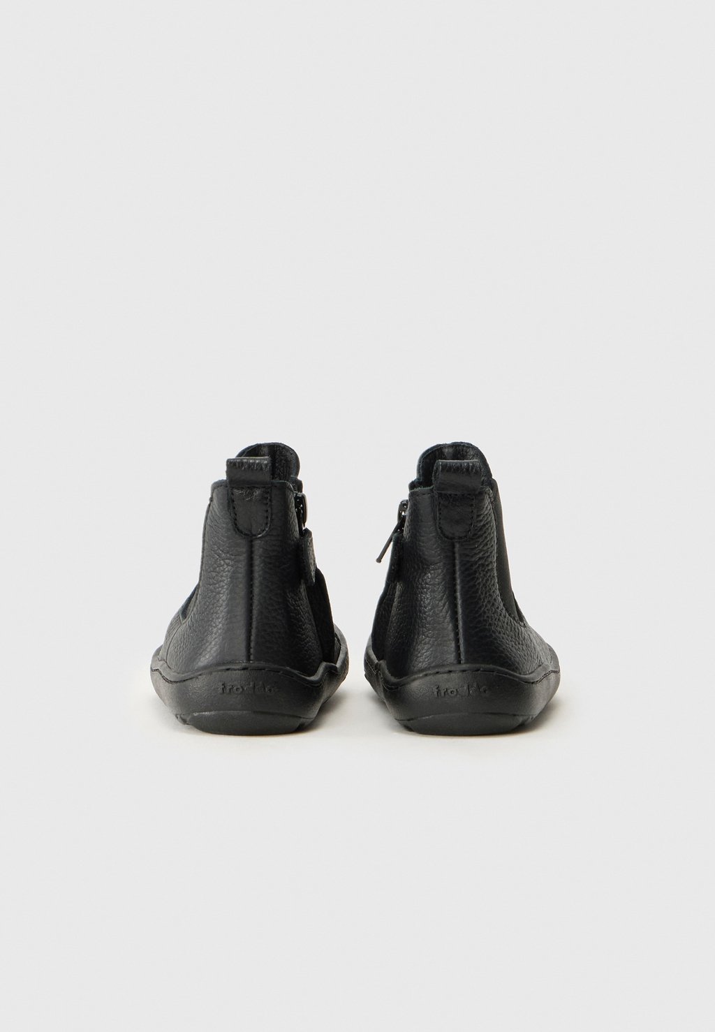 Unisex barefoot ankle boots - black