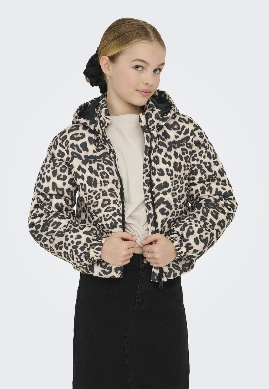 Girls' padded winter jacket - silver mink