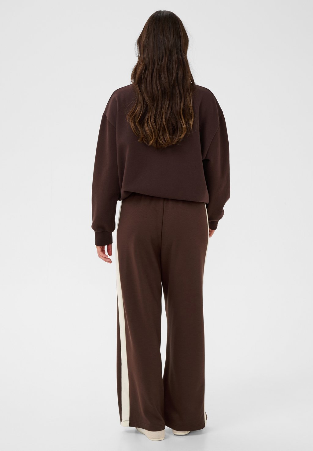 Joggers - coffee bean white