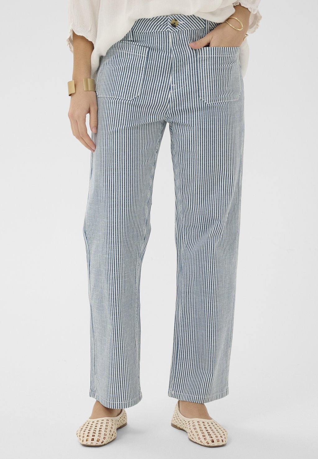 7/8 twill trousers - horizon blue milkboy